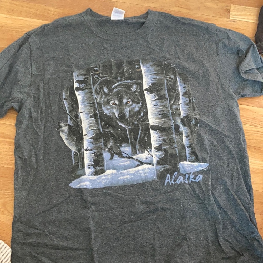 Vintage Alaskan Wolf Tee